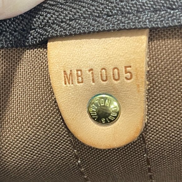 Louis Vuitton Keepall Travel Bag 45 Monogrram (163248) - Picture 14 of 16